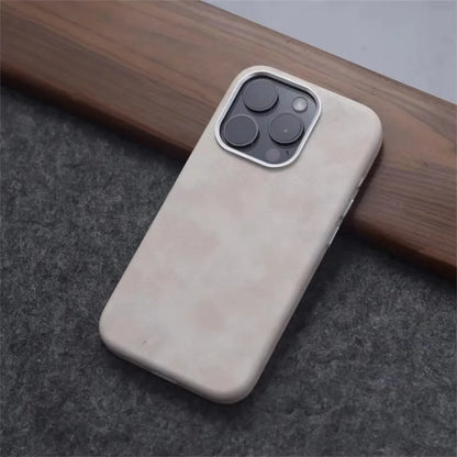 Premium Leather MagSafe iPhone Case - Retro Style